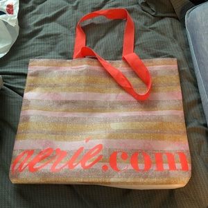 Reusable aerie tote